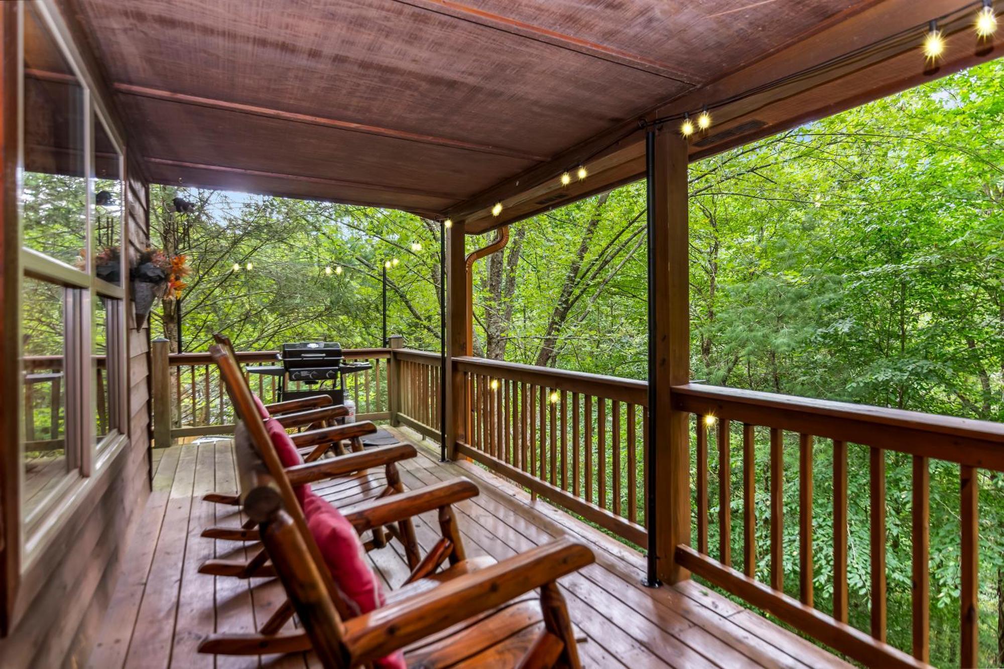 Amazing Creek View Cabin W/ Hot Tub, Firepit & Pool Table Ellijay Luaran gambar