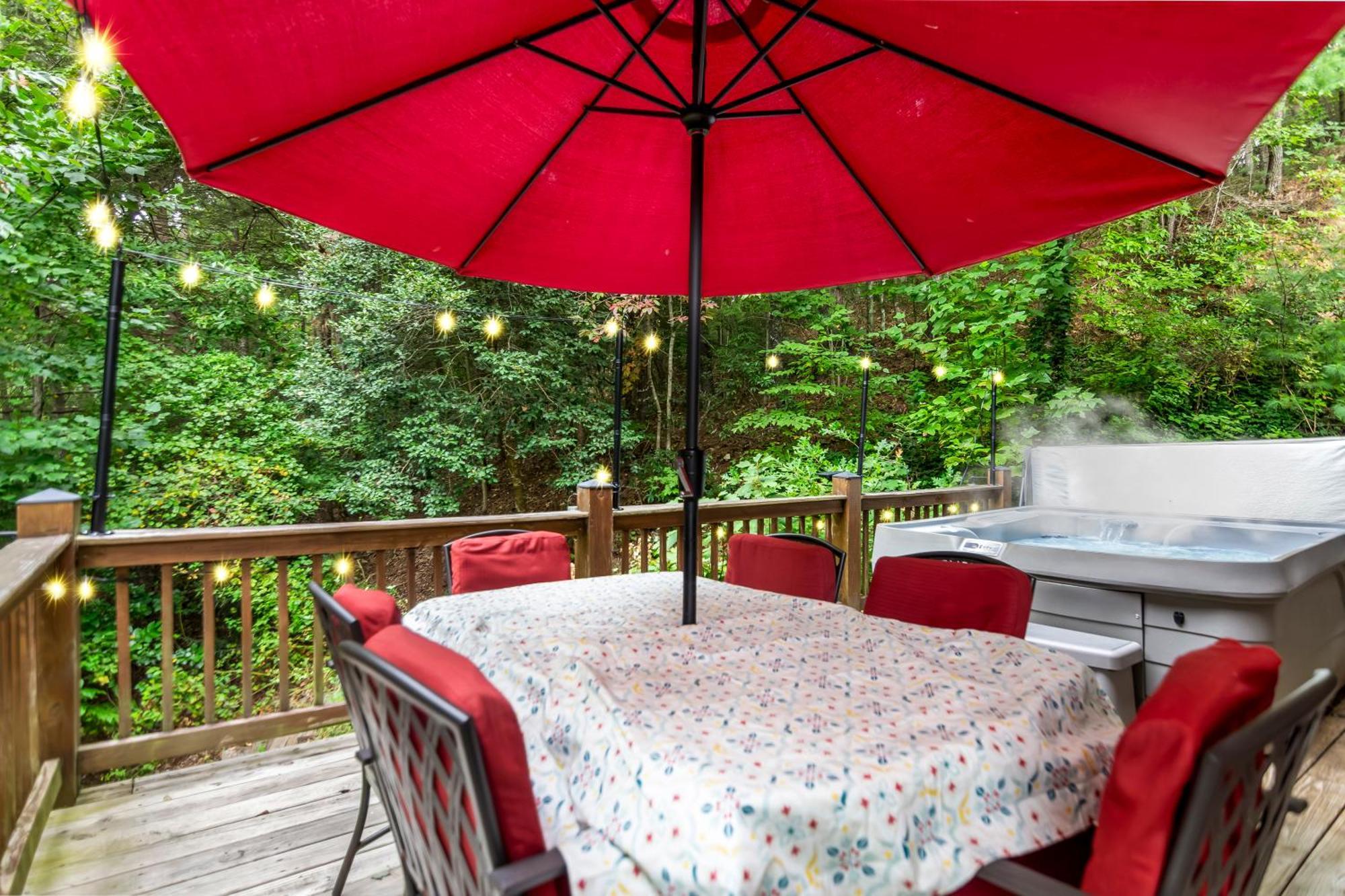 Amazing Creek View Cabin W/ Hot Tub, Firepit & Pool Table Ellijay Luaran gambar
