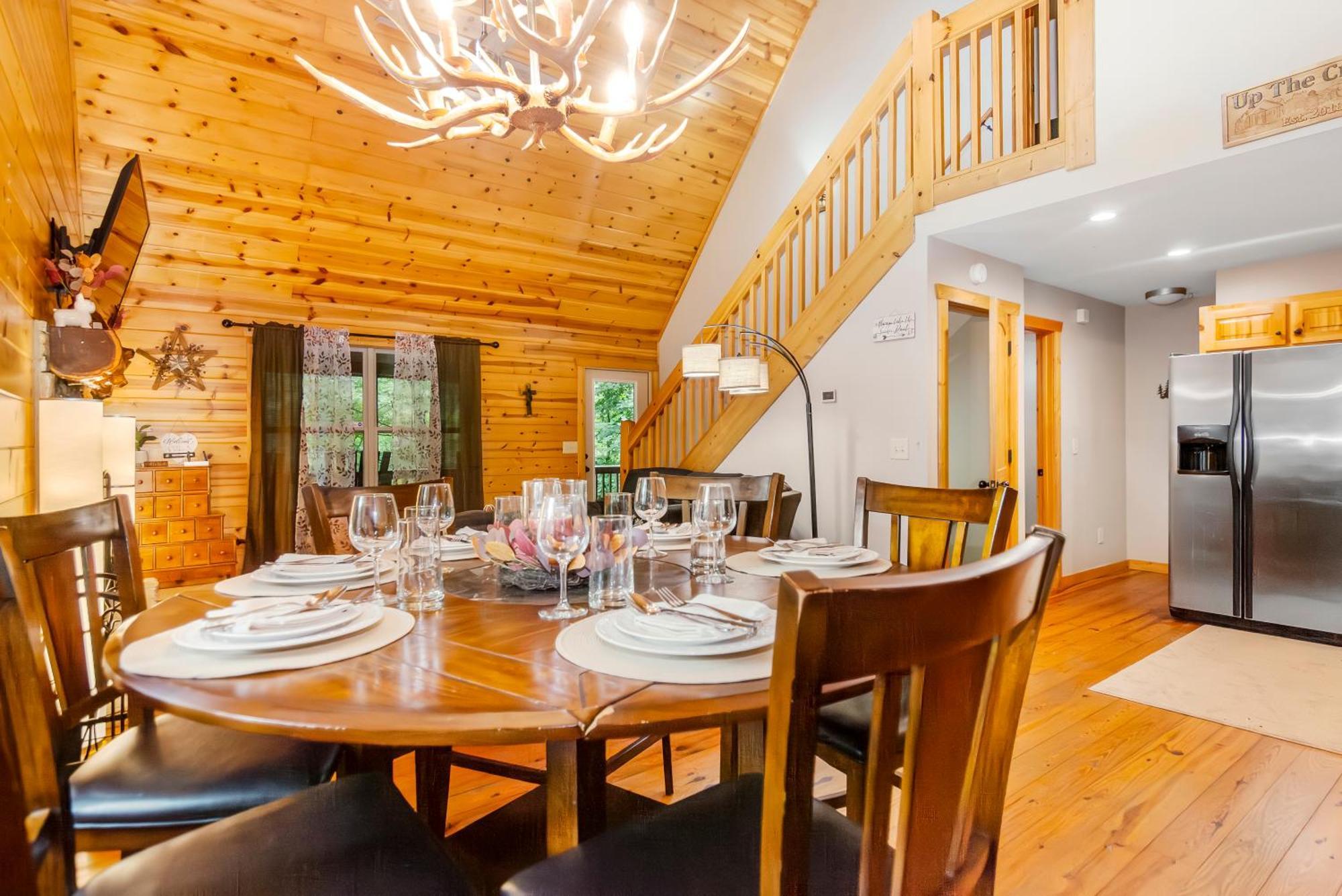 Amazing Creek View Cabin W/ Hot Tub, Firepit & Pool Table Ellijay Luaran gambar