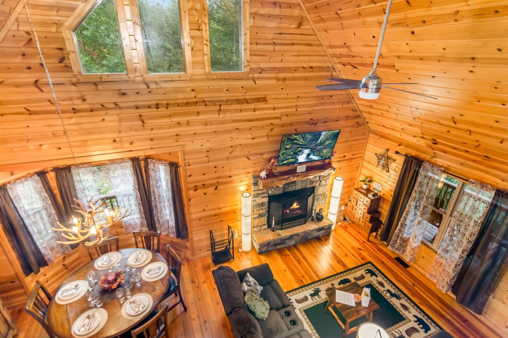 Amazing Creek View Cabin W/ Hot Tub, Firepit & Pool Table Ellijay Luaran gambar